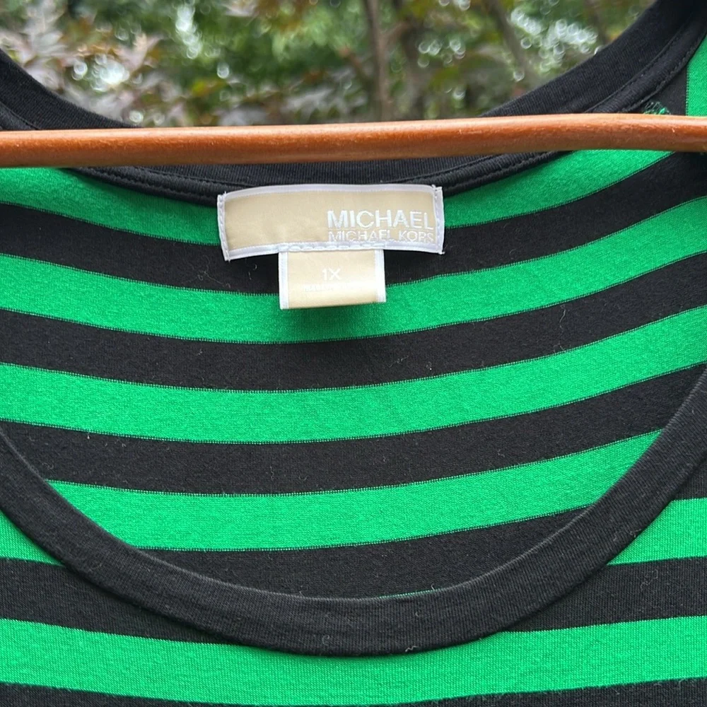 Michael Kors top - Picture 4 of 7